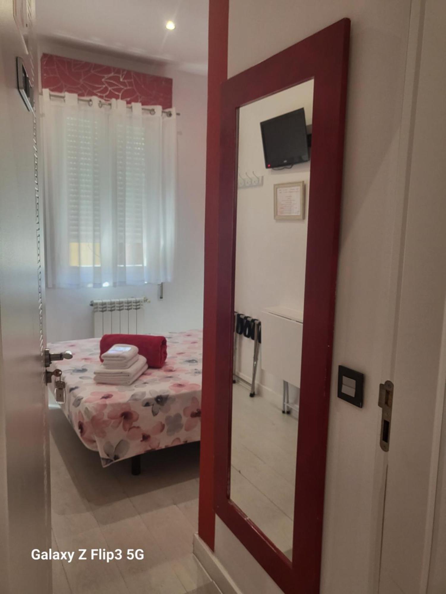 Gasthof Hostal Inn Madrid Madrid